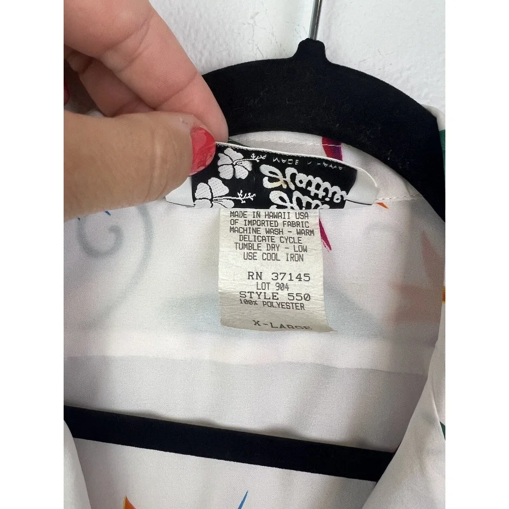 Men's Hilo Hattie Hawaiian shirt Made in Hawaii Size XL floral‎ single stitch